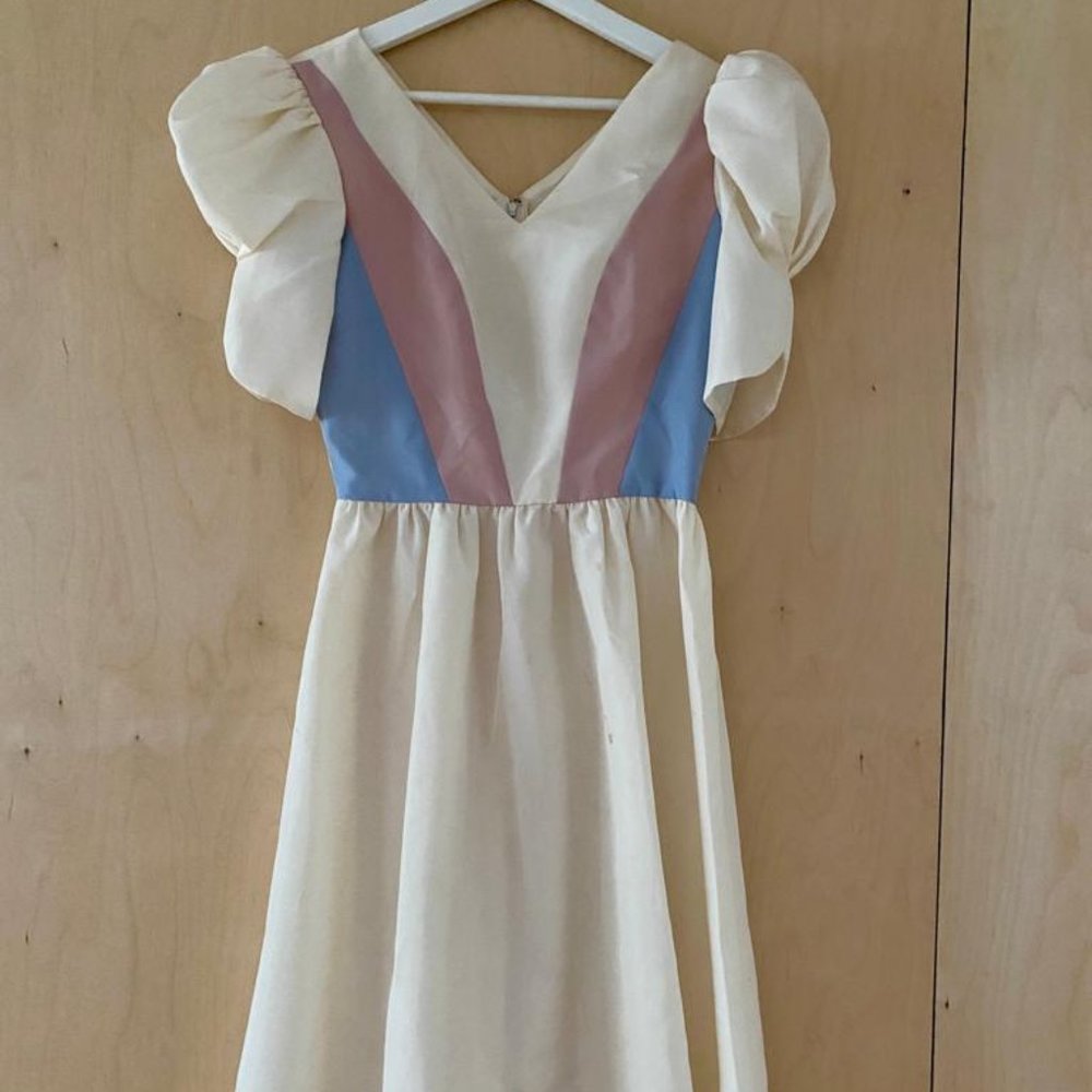 Vintage Cottagecore 80s dress